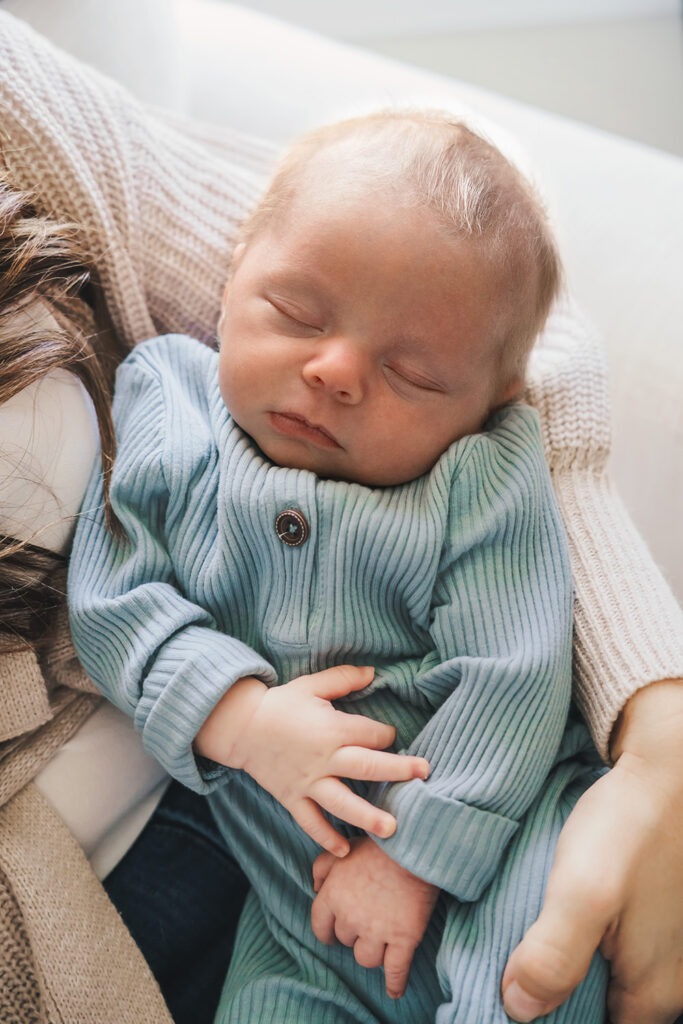 lifestyle newborn session