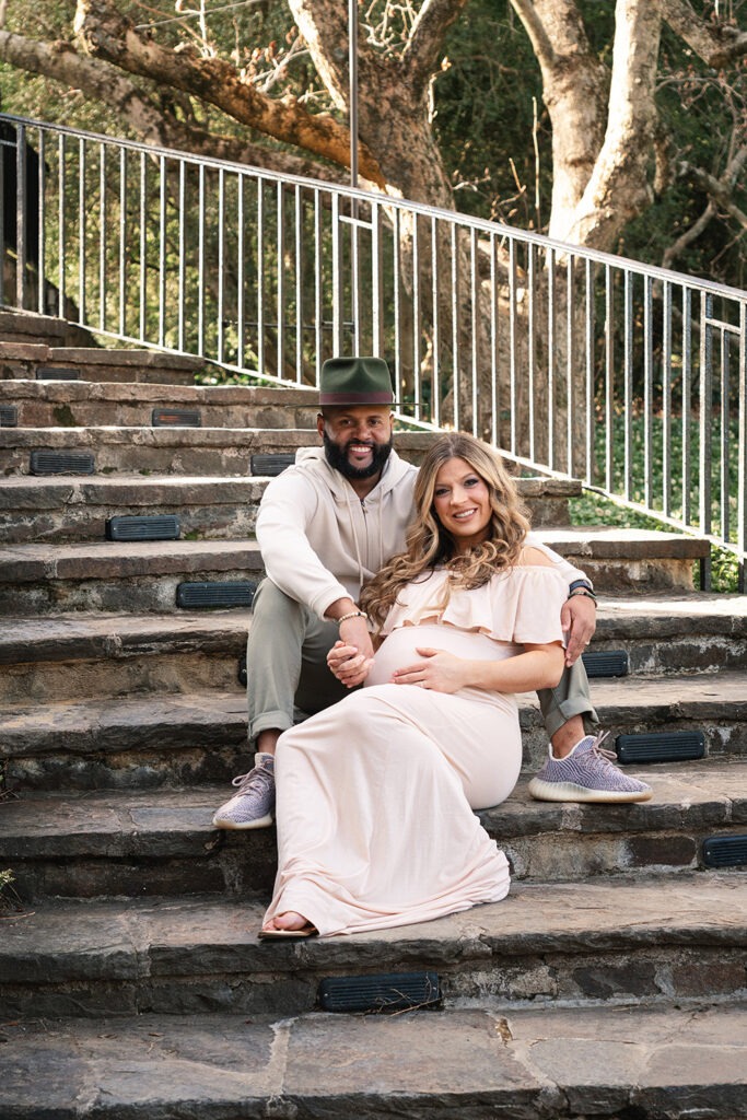 outdoor maternity session